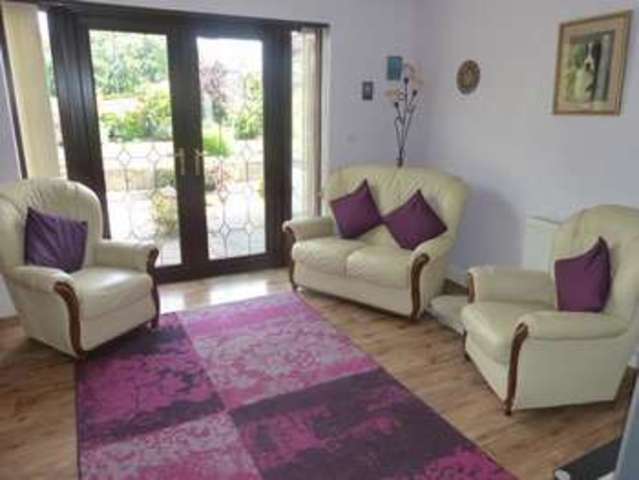  Image of 3 bedroom Bungalow for sale in Clynderwen SA66 at Clynderwen Pembrokeshire Clynderwen, SA66 7NJ
