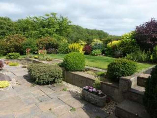  Image of 3 bedroom Bungalow for sale in Clynderwen SA66 at Clynderwen Pembrokeshire Clynderwen, SA66 7NJ