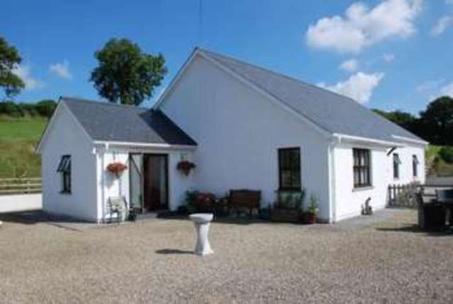  Image of 3 bedroom Detached house for sale in Llwynygroes Tregaron SY25 at Llwynygroes Tregaron, SY25 6QB