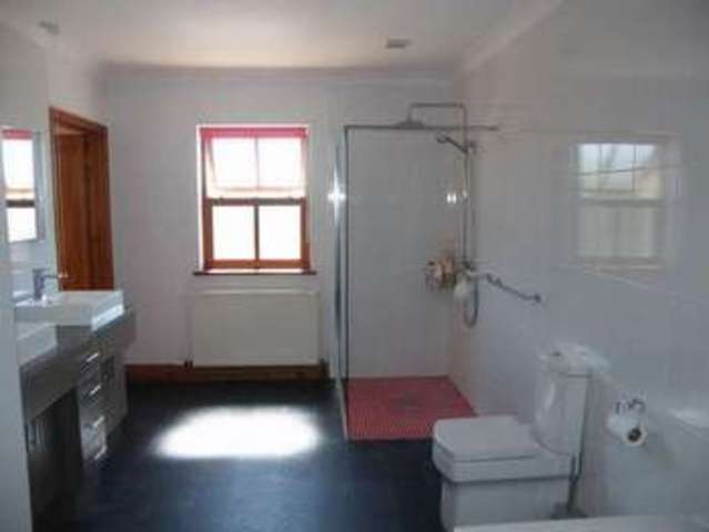  Image of 3 bedroom Detached house for sale in Llwynygroes Tregaron SY25 at Llwynygroes Tregaron, SY25 6QB