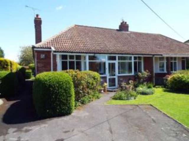  Image of 3 bedroom Bungalow for sale in Elm Tree Road Locking Weston-super-Mare BS24 at Locking Weston-super-Mare Locking, BS24 8EL