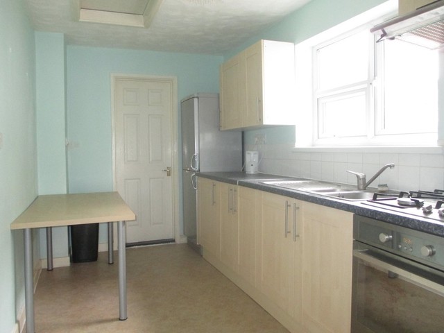  Image of 2 bedroom Terraced house for sale in Londesborough Road Southsea PO4 at Londesborough Road  Southsea, PO4 0EU