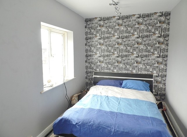  Image of 3 bedroom Detached house for sale in London Road Waterlooville PO7 at London Road  Waterlooville, PO7 5SP