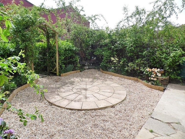  Image of 3 bedroom Detached house for sale in London Road Waterlooville PO7 at London Road  Waterlooville, PO7 5SP