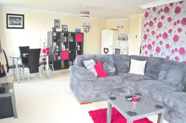  Image of 1 bedroom Flat for sale in Long Beach View Eastbourne BN23 at Long Beach View  Eastbourne, BN23 5NB