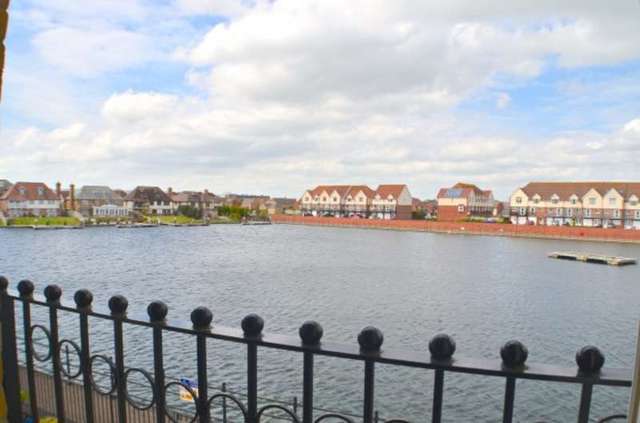  Image of 1 bedroom Flat for sale in Long Beach View Eastbourne BN23 at Long Beach View  Eastbourne, BN23 5NB