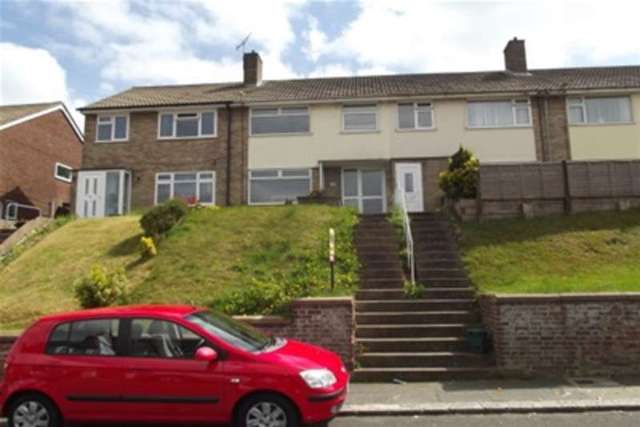  Image of 3 bedroom Terraced house to rent in Longfield Road Dover CT17 at Dover, CT17 9QP