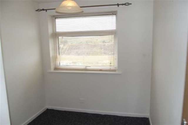  Image of 3 bedroom Terraced house to rent in Longfield Road Dover CT17 at Dover, CT17 9QP
