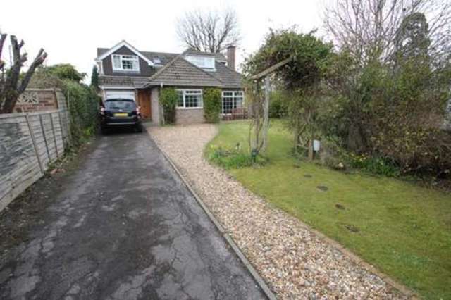  Image of 5 bedroom Detached house to rent in Longleat Close Westbury-on-Trym Bristol BS9 at Henleaze Bristol Bristol, BS9 4LP