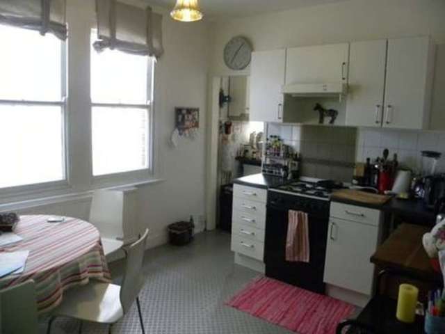  Image of 1 bedroom Flat to rent in Lordship Lane London SE22 at Lordship Lane  London, SE22 8EP