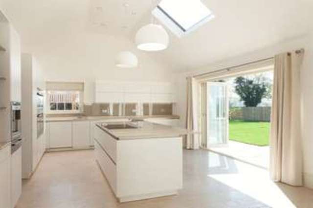 Image of 4 bedroom Detached house for sale in Carr Lane Brompton-by-Sawdon Scarborough YO13 at Carr Lane Brompton-by-Sawdon Scarborough, YO13 9DH