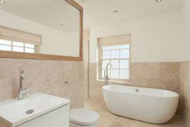  Image of 4 bedroom Detached house for sale in Carr Lane Brompton-by-Sawdon Scarborough YO13 at Carr Lane Brompton-by-Sawdon Scarborough, YO13 9DH