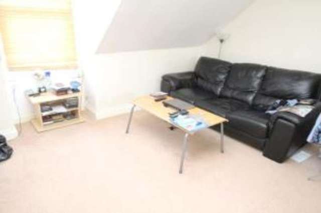  Image of 1 bedroom Flat for sale in Lower Addiscombe Road Addiscombe Croydon CR0 at Croydon  Croydon, CR0 6AA