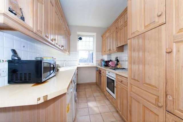  Image of 3 bedroom Flat for sale in Lower Sloane Street London SW1W at London  Sloane Square, SW1W 8BP