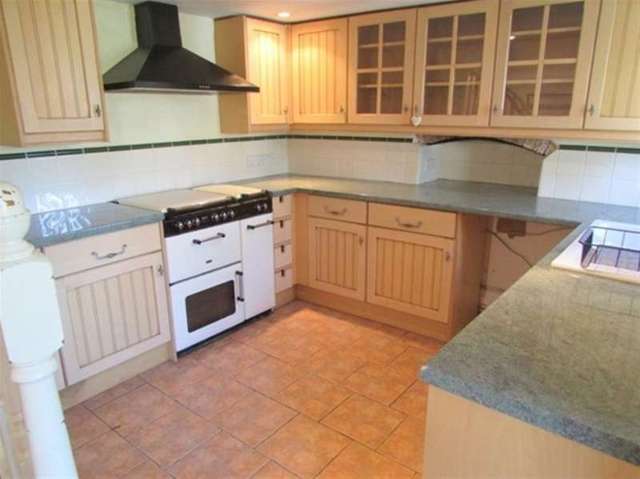  Image of 2 bedroom Terraced house for sale in Lower Street Rode Frome BA11 at Frome, BA11 6PU