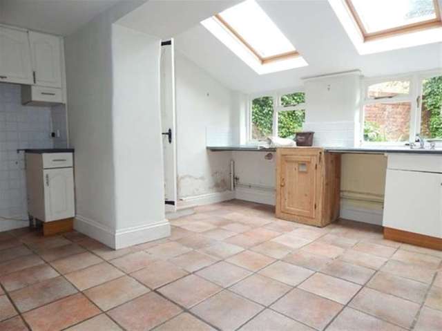  Image of 3 bedroom Terraced house for sale in Lower Woodcock Street Castle Cary BA7 at Castle Cary, BA7 7BH