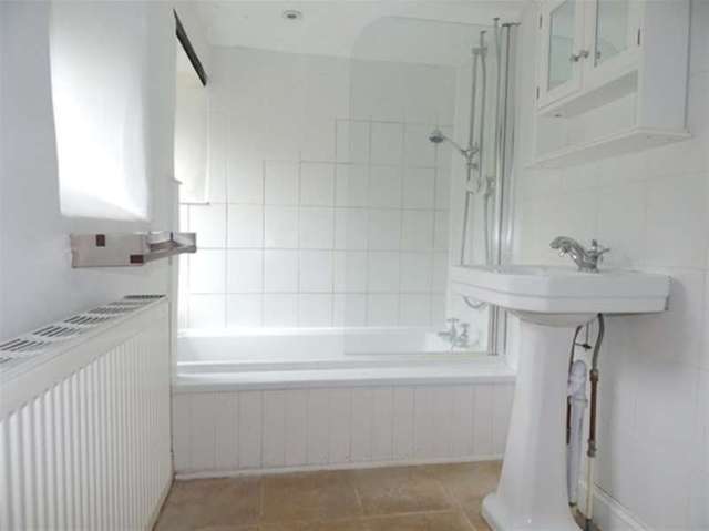  Image of 3 bedroom Terraced house for sale in Lower Woodcock Street Castle Cary BA7 at Castle Cary, BA7 7BH