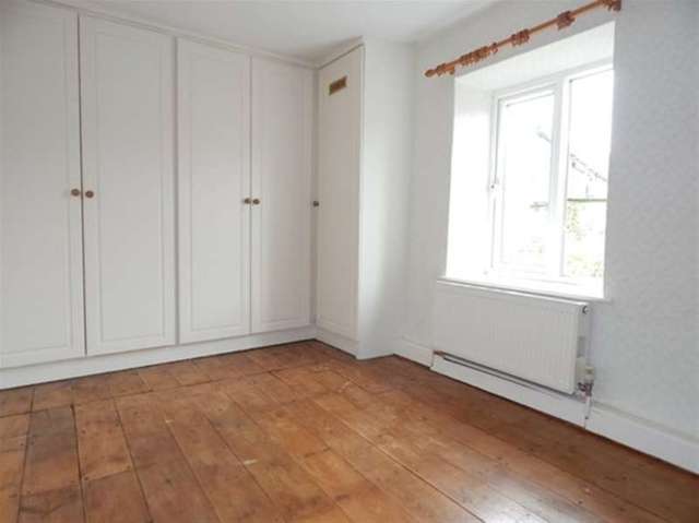  Image of 3 bedroom Terraced house for sale in Lower Woodcock Street Castle Cary BA7 at Castle Cary, BA7 7BH