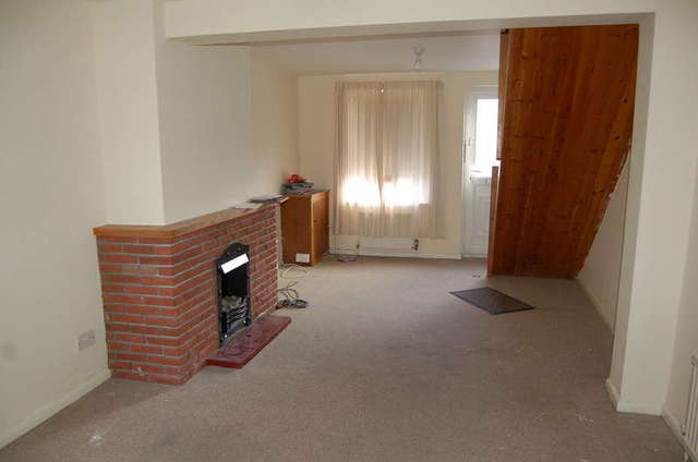  Image of 2 bedroom Terraced house to rent in Park Road Lowestoft NR32 at LOWESTOFT Lowestoft, NR32 1SP