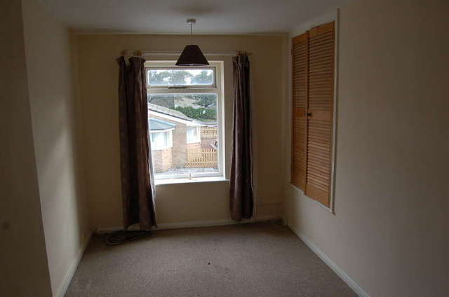  Image of 2 bedroom Terraced house to rent in Park Road Lowestoft NR32 at LOWESTOFT Lowestoft, NR32 1SP