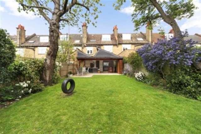  Image of 5 bedroom Detached house to rent in Loxley Road London SW18 at London, SW18 3LL