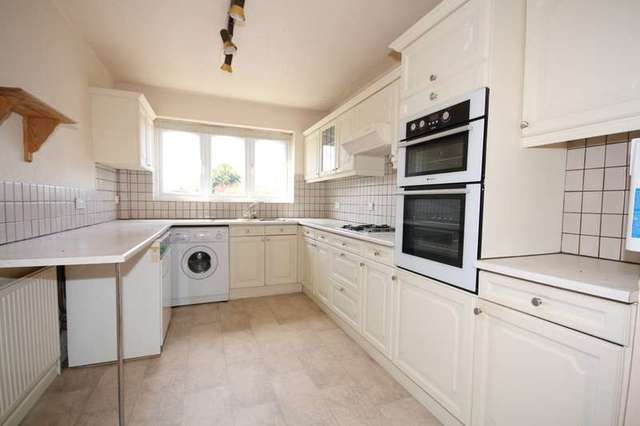  Image of 3 bedroom Flat for sale in Waterloo Road Birkdale Southport PR8 at Birkdale Southport Southport, PR8 2HW