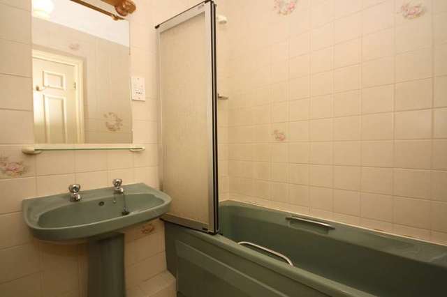  Image of 3 bedroom Flat for sale in Waterloo Road Birkdale Southport PR8 at Birkdale Southport Southport, PR8 2HW