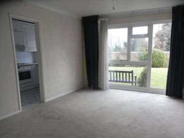  Image of 1 bedroom Flat for sale in Lyonsdown Road New Barnet Barnet EN5 at Lyonsdown Road New Barnet Barnet, EN5 1LD