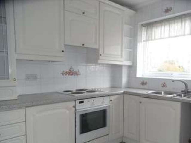  Image of 1 bedroom Flat for sale in Lyonsdown Road New Barnet Barnet EN5 at Lyonsdown Road New Barnet Barnet, EN5 1LD