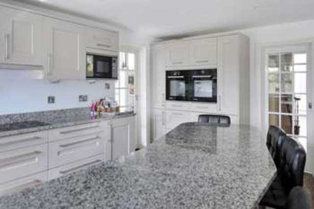  Image of 6 bedroom Detached house for sale in Madeira Avenue Worthing BN11 at Madeira Avenue  Worthing, BN11 2AX