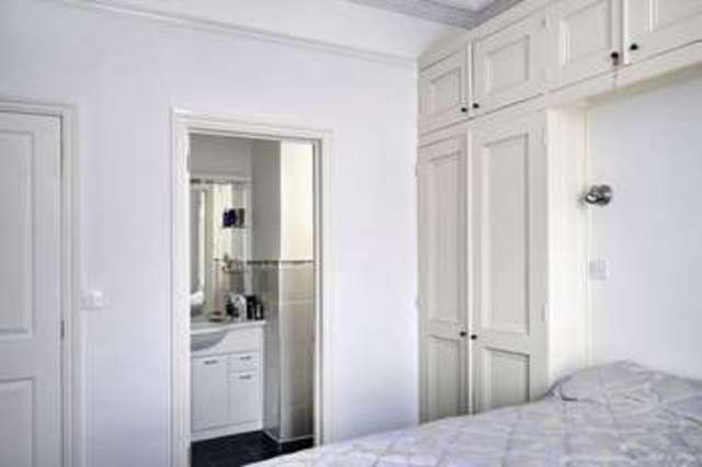  Image of 6 bedroom Detached house for sale in Madeira Avenue Worthing BN11 at Madeira Avenue  Worthing, BN11 2AX