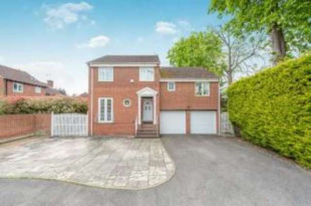  Image of 4 bedroom Detached house for sale in Medallion Place Maidenhead SL6 at Maidenhead Berkshire Maidenhead, SL6 1TF