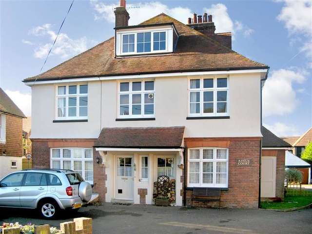  Image of 1 bedroom Flat for sale in Maidstone Road Horsmonden Tonbridge TN12 at Horsmonden Kent Horsmonden, TN12 8JJ