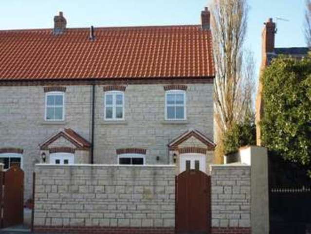  Image of 2 bedroom Semi-Detached house to rent in Main Road Washingborough Lincoln LN4 at Main Road Washingborough Lincoln, LN4 1AY