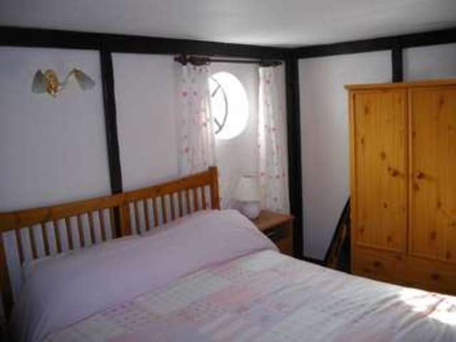  Image of 2 bedroom Property for sale in Main Street Thornton Curtis Ulceby DN39 at 4 Main Street Thornton Curtis Ulceby, DN39 6XW