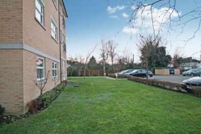 Image of 2 bedroom Flat to rent in Manor Road Harrow-on-the-Hill Harrow HA1 at Manor Road  Harrow, HA1 2NZ