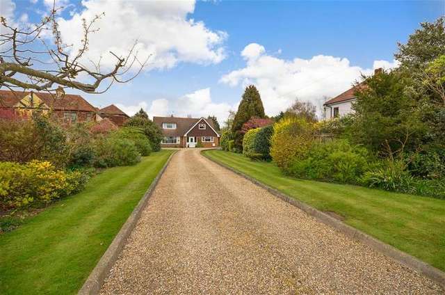 Image of 4 bedroom Detached house for sale in Manston Road Manston Ramsgate CT12 at Manston Ramsgate Ramsgate, CT12 5BE