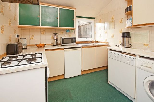  Image of 4 bedroom Terraced house for sale in Mantle Street Wellington TA21 at Mantle Street  Wellington, TA21 8AX