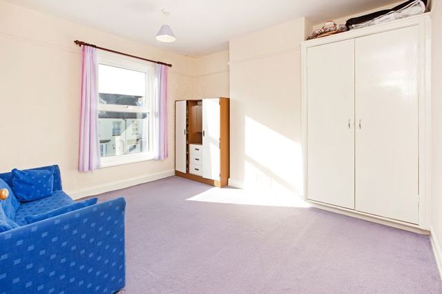  Image of 4 bedroom Terraced house for sale in Mantle Street Wellington TA21 at Mantle Street  Wellington, TA21 8AX