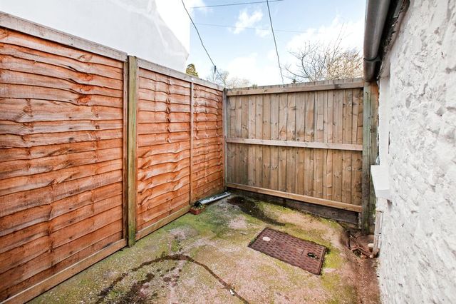  Image of 4 bedroom Terraced house for sale in Mantle Street Wellington TA21 at Mantle Street  Wellington, TA21 8AX