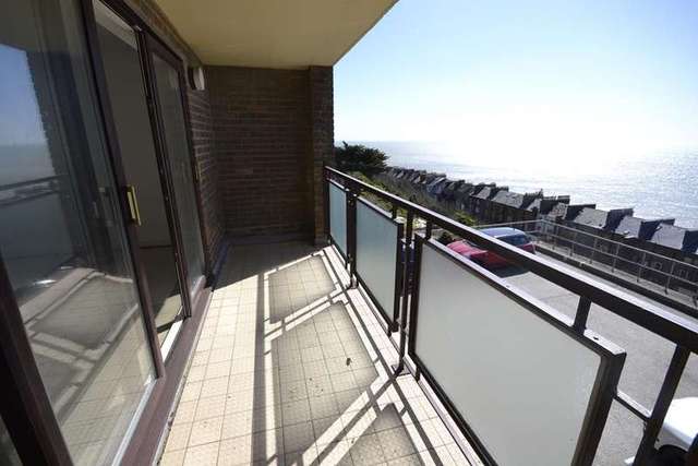 Image of 2 bedroom Flat to rent in Bexhill Road St. Leonards-on-Sea TN38 at Marina Heights 63 West Hill Road St Leonards On Sea, TN38 0NF