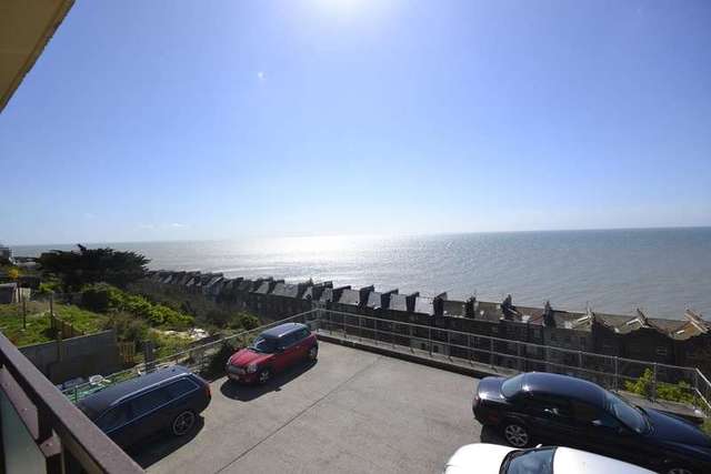  Image of 2 bedroom Flat to rent in Bexhill Road St. Leonards-on-Sea TN38 at Marina Heights 63 West Hill Road St Leonards On Sea, TN38 0NF