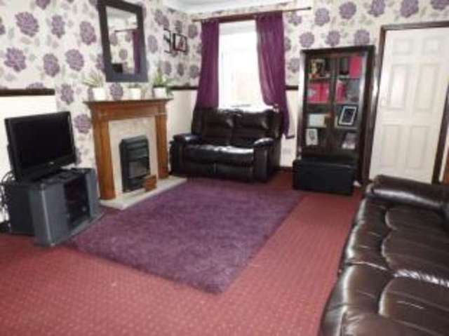  Image of 3 bedroom End of Terrace for sale in Marlborough Road Kirkby-in-Ashfield Nottingham NG17 at Kirkby-in-Ashfield Nottingham Kirkby in Ashfield, NG17 7HN