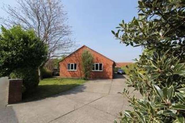  Image of 5 bedroom Detached house for sale in Marsh Lane Barton-upon-Humber DN18 at Marsh Lane  Barton-upon-Humber, DN18 5HF