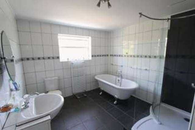  Image of 5 bedroom Detached house for sale in Marsh Lane Barton-upon-Humber DN18 at Marsh Lane  Barton-upon-Humber, DN18 5HF