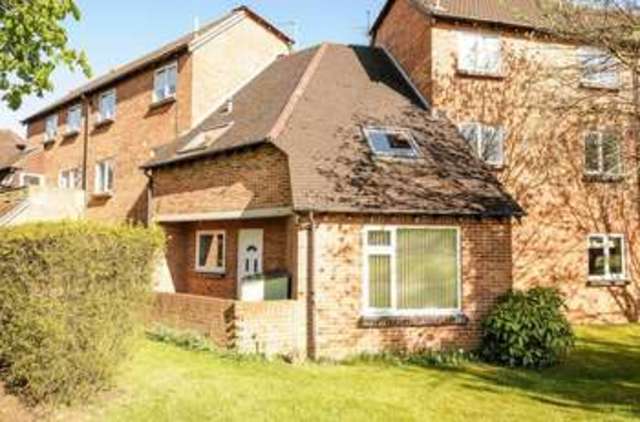  Image of 2 bedroom Terraced house for sale in Mattock Way Abingdon OX14 at Mattock Way  Abingdon, OX14 2PQ