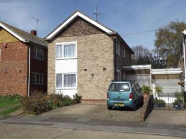  Image of 3 bedroom Detached house for sale in Mayfield Close Rainham Gillingham ME8 at Rainham Gillingham Rainham, ME8 7DP