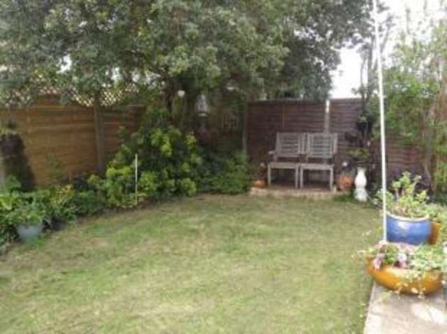  Image of 3 bedroom Detached house for sale in Mayfield Close Rainham Gillingham ME8 at Rainham Gillingham Rainham, ME8 7DP