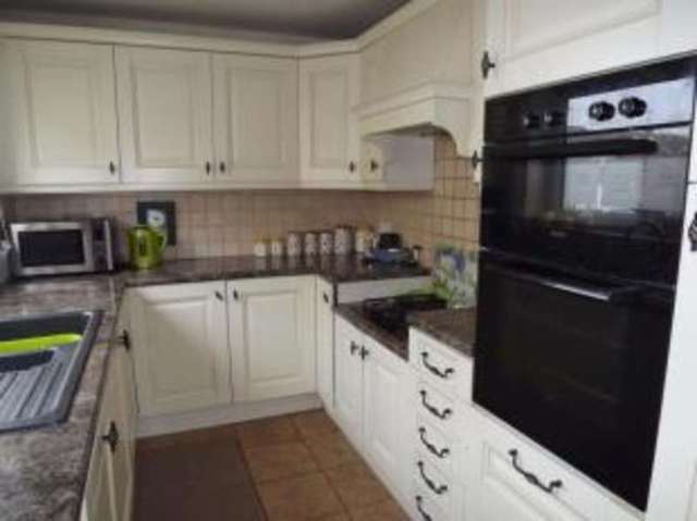  Image of 3 bedroom Detached house for sale in Mayfield Close Rainham Gillingham ME8 at Rainham Gillingham Rainham, ME8 7DP