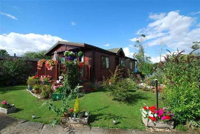  Image of 2 bedroom Bungalow for sale in Monksthorpe Spilsby PE23 at Spilsby, PE23 5PP
